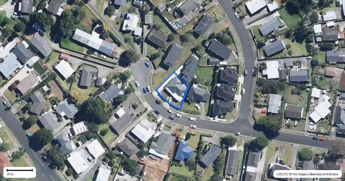 Property context map for 14 Okareka Place, Pakuranga Heights, Auckland