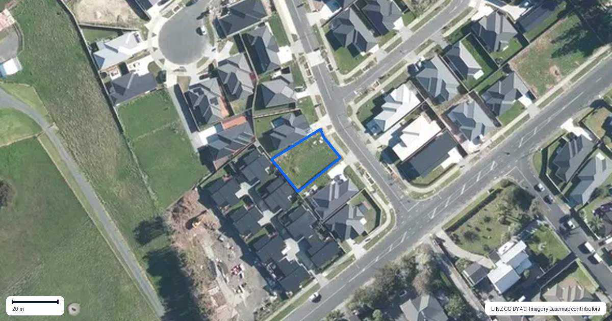 Property context map for 6 Te Paahi Avenue, Waiuku