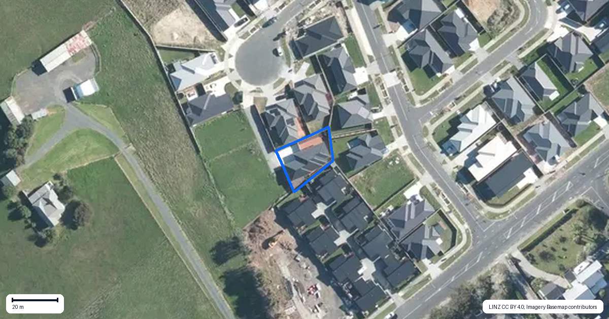 Property context map for 8 Paapaka Way, Waiuku