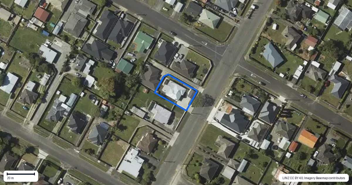 Property context map for 17 Winchester Street, Levin
