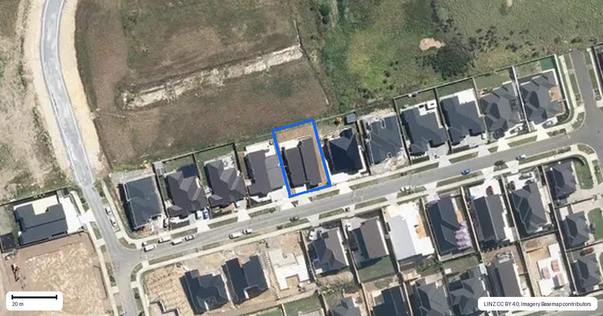 Property context map for 10 Kauri Gum Rise, Swanson, Auckland