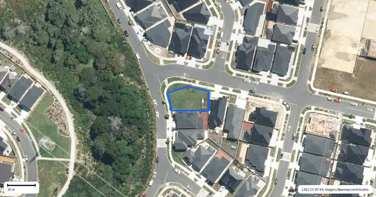 Property context map for 77 Koromeke Street, Flat Bush, Auckland