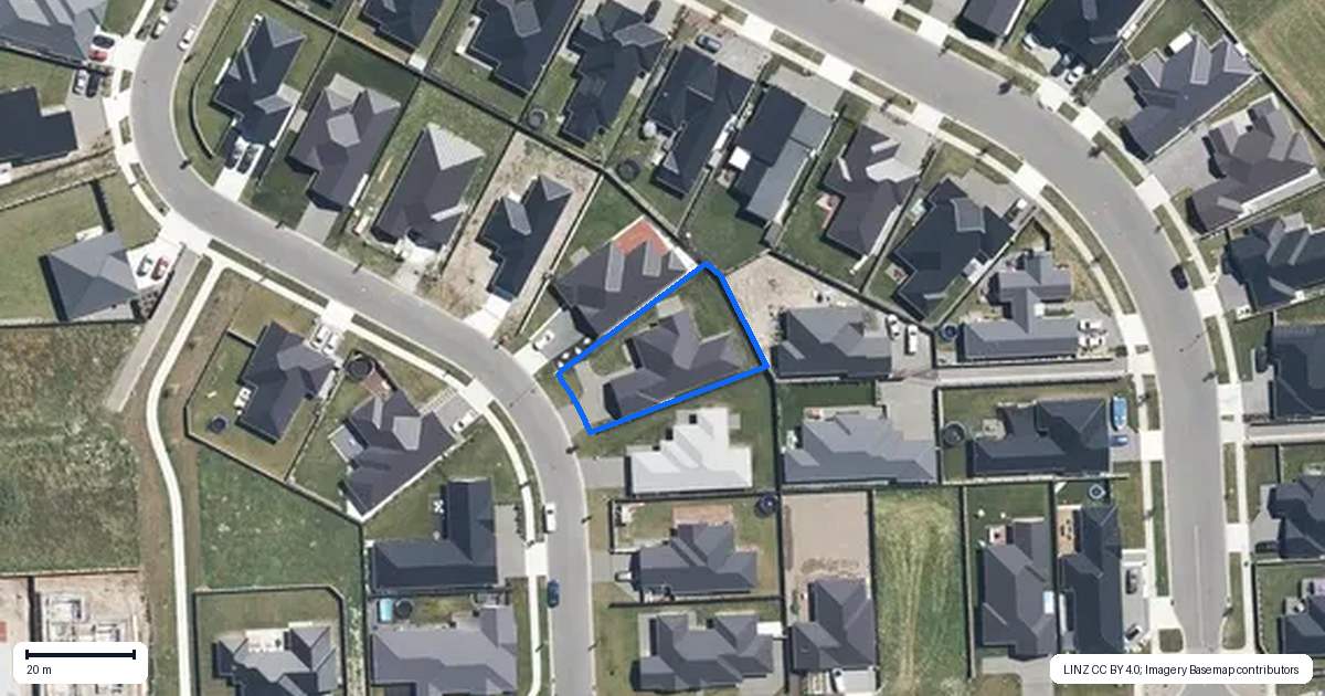 Property context map for 13 Cleaver Street, Woodend