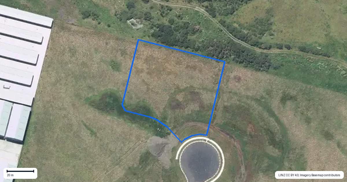 Property context map for 15 Allengate Road, Castlecliff, Whanganui