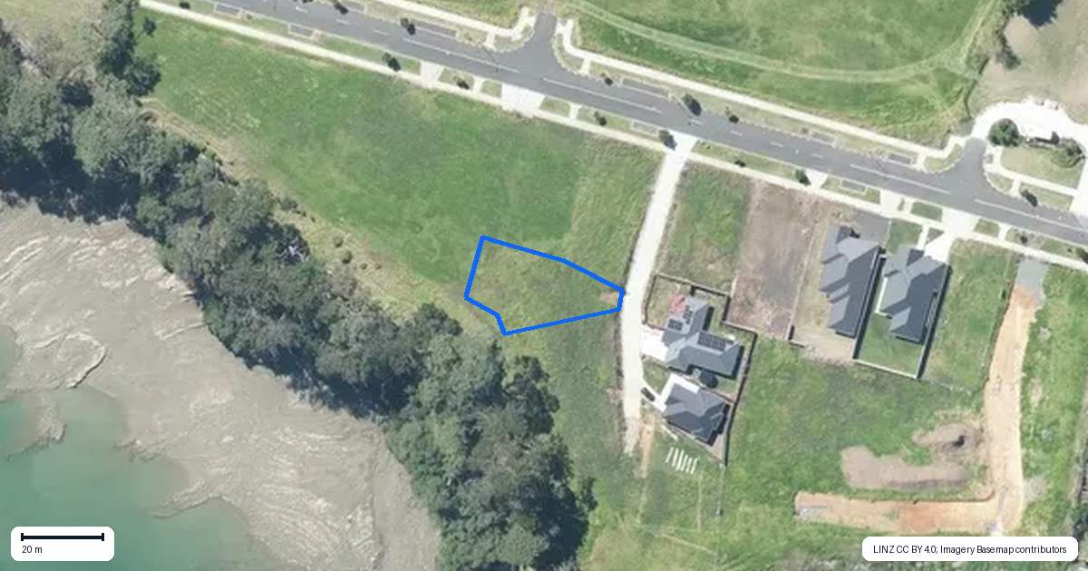 Property context map for 10B McLarin Road, Glenbrook