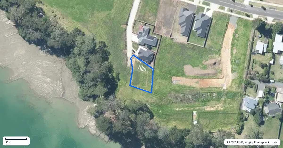 Property context map for 14D McLarin Road, Glenbrook