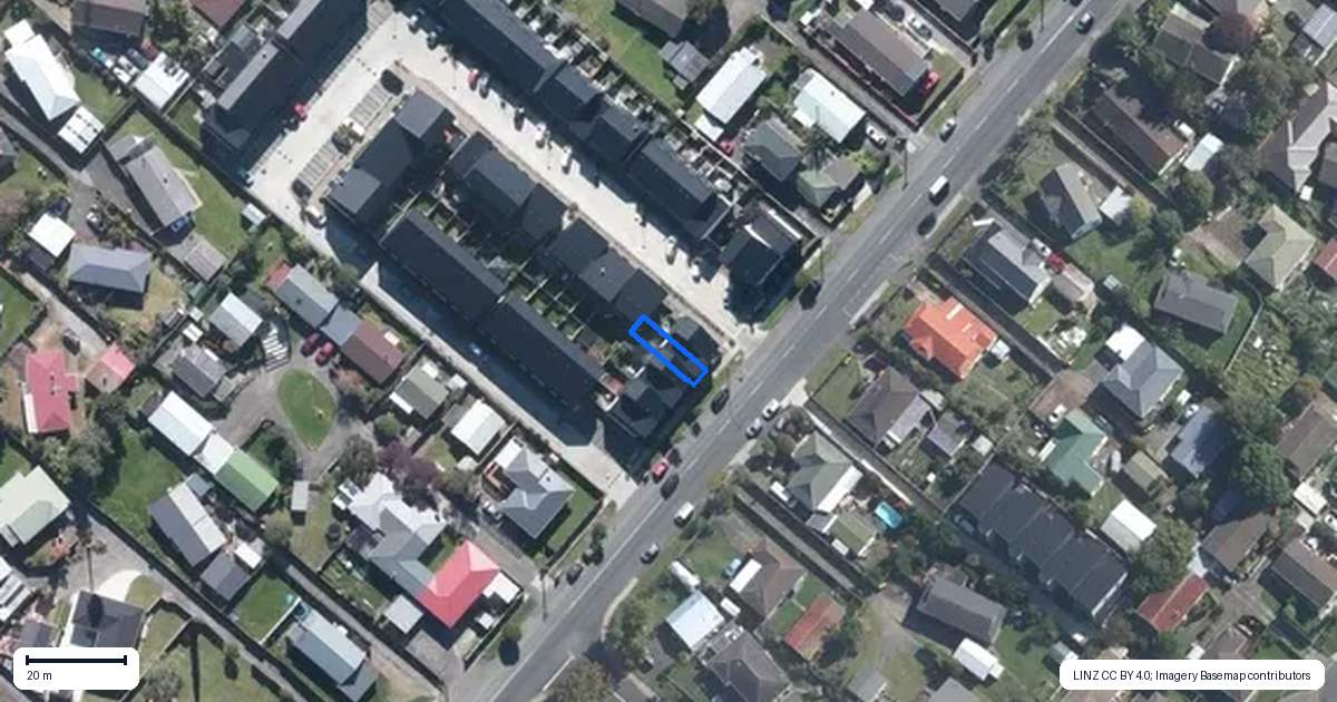 Property context map for 5/119 Bruce McLaren Road, Henderson, Auckland