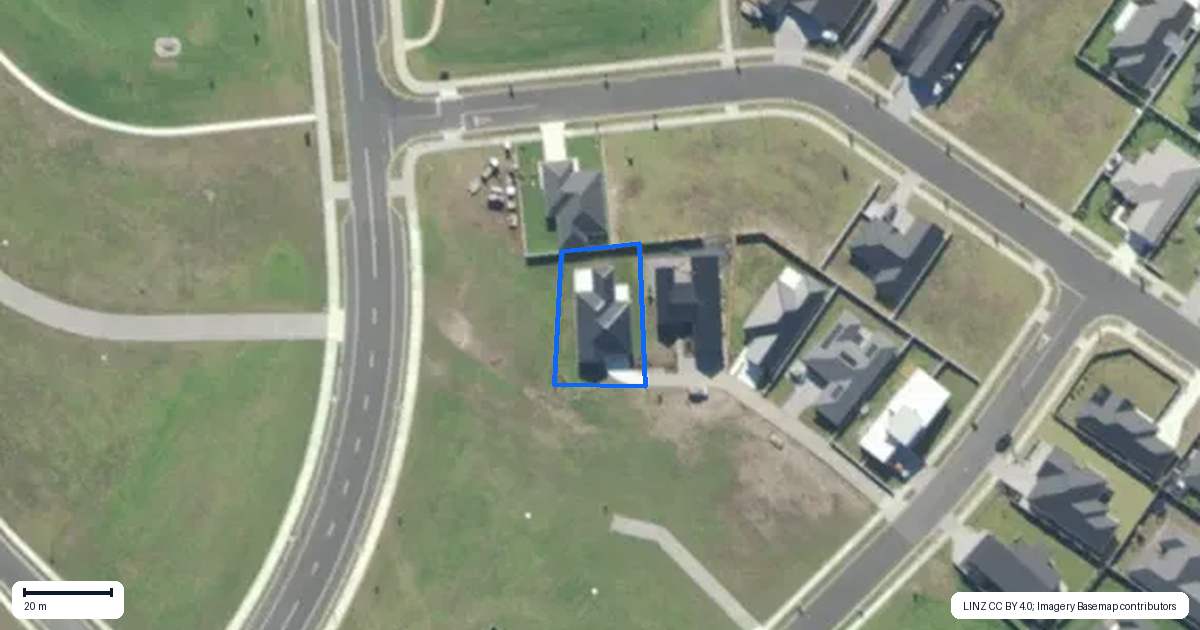 Property context map for 12 Taurangawaka Road, One Tree Point, Whangarei