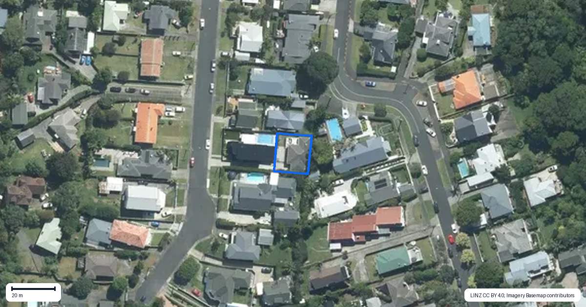 Property context map for 16A Fairfax Avenue, Northcote, Auckland