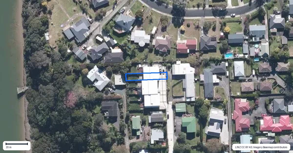 Property context map for 19E Tawa Road, Te Atatu Peninsula, Auckland