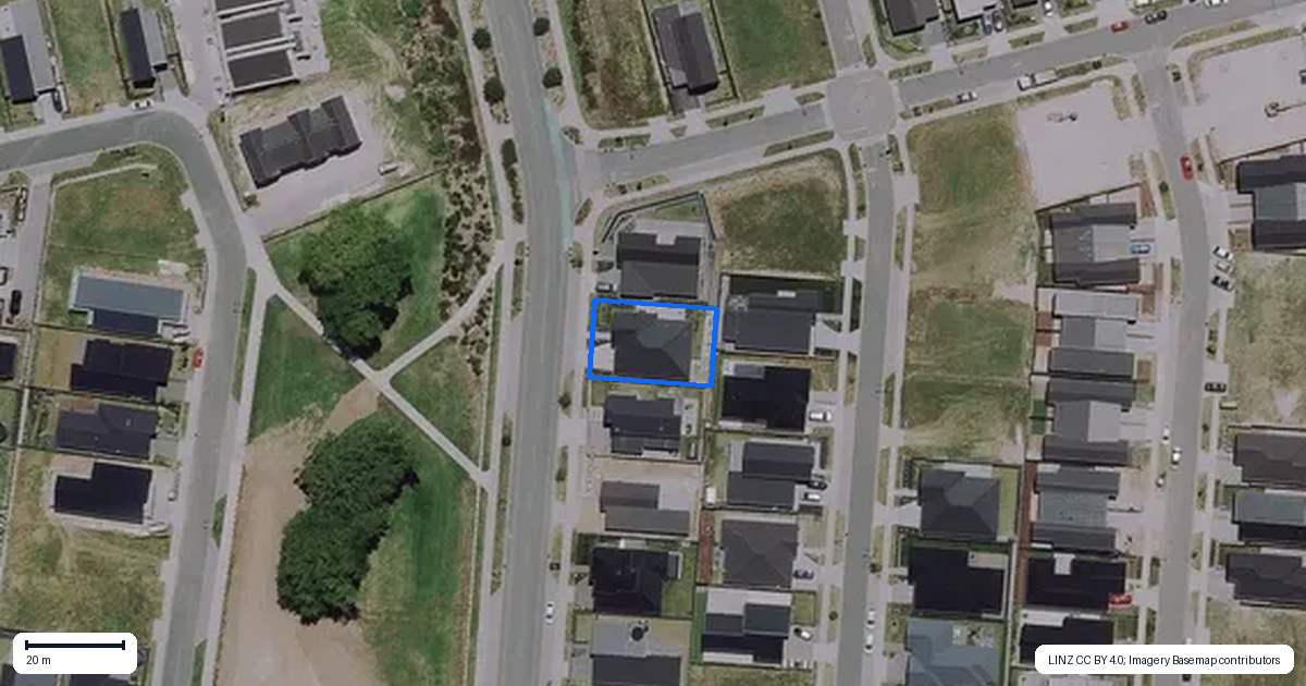 Property context map for 11 Taahunui Rise, Peacocke, Hamilton