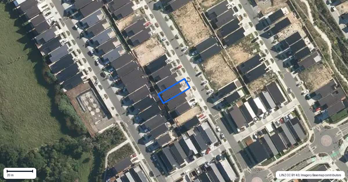 Property context map for 39 Horokaka Street, Massey, Auckland