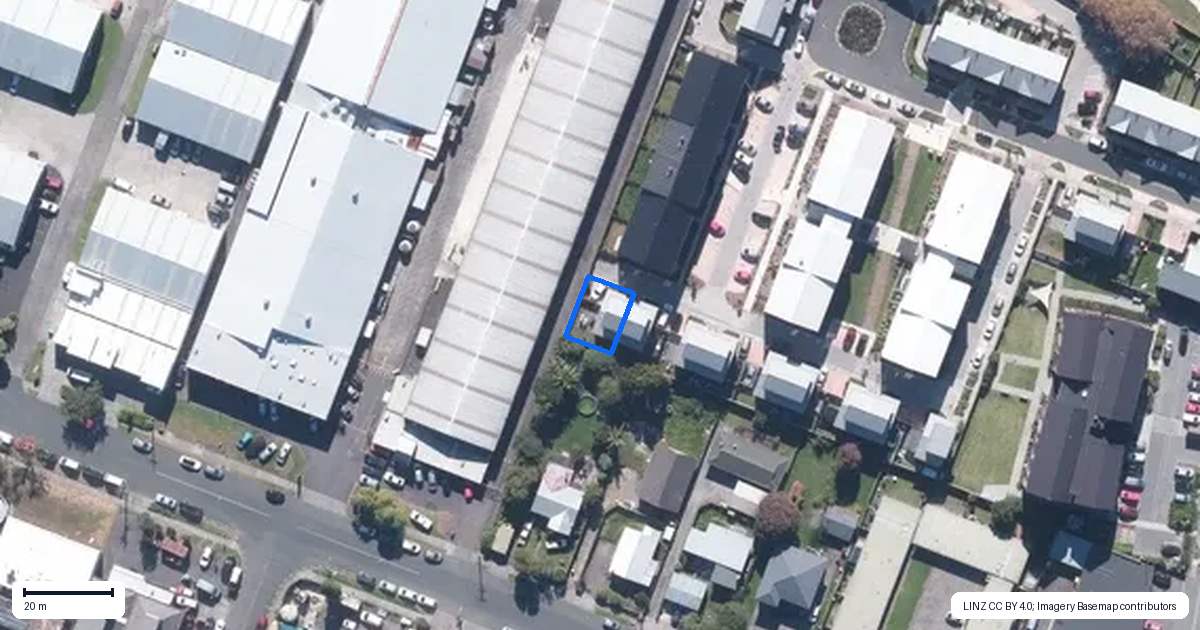 Property context map for 26 Eileen Newey Place, Henderson, Auckland