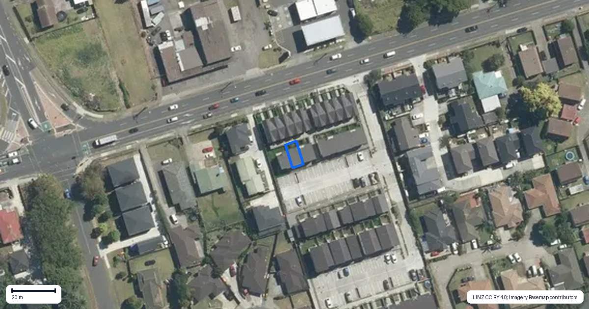 Property context map for 11 Hari Place, Favona, Auckland