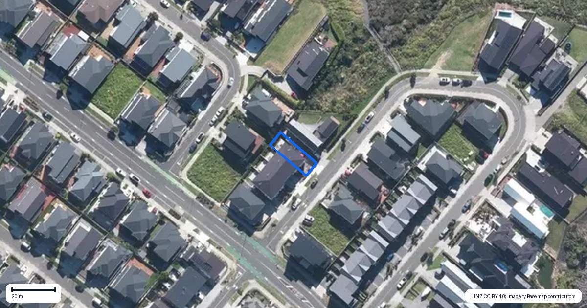 Property context map for 4B Treloar Crescent, Hobsonville, Auckland