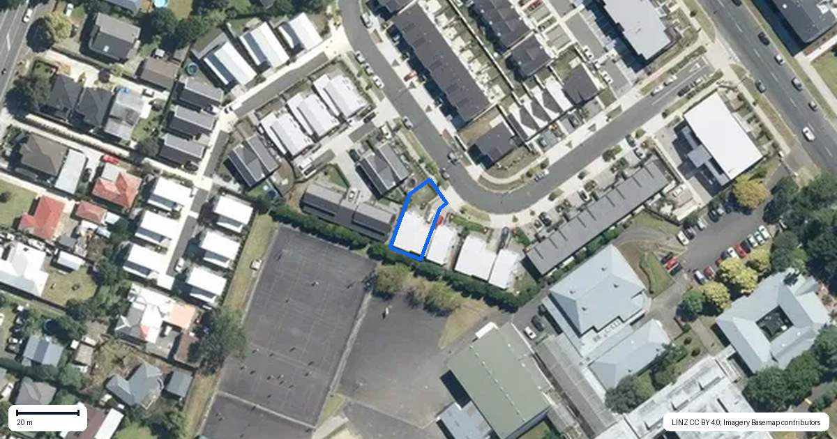 Property context map for 19 Cessna Crescent, Mangere, Auckland