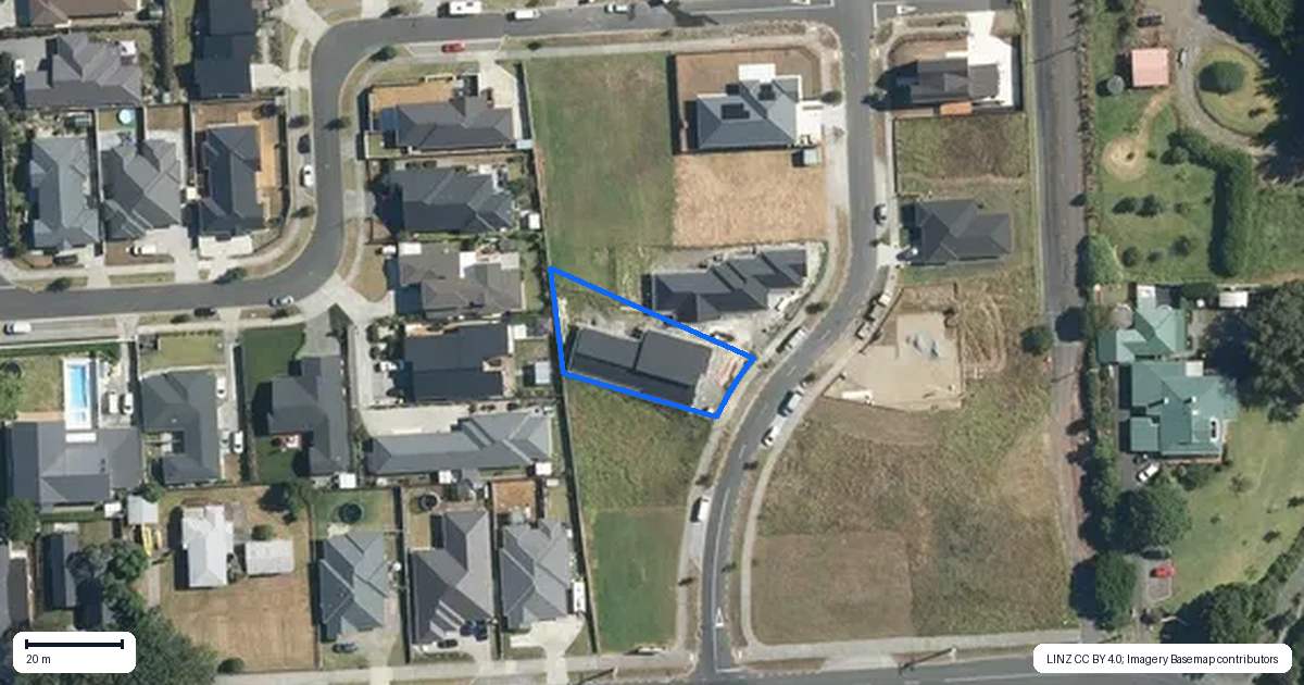 Property context map for 5 Paihere Street, Huapai, Kumeu
