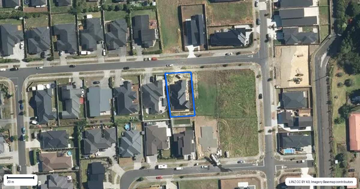 Property context map for 28 Will Street, Huapai, Kumeu