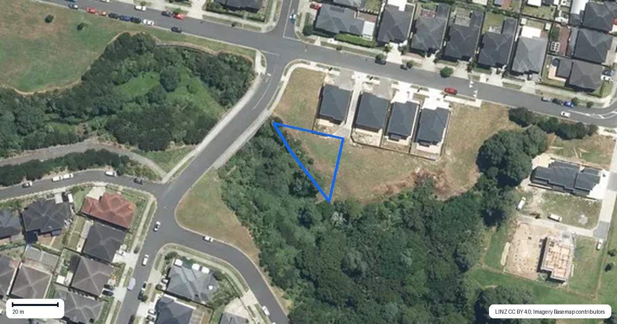 Property context map for 16 Hughs Way, Flat Bush, Auckland