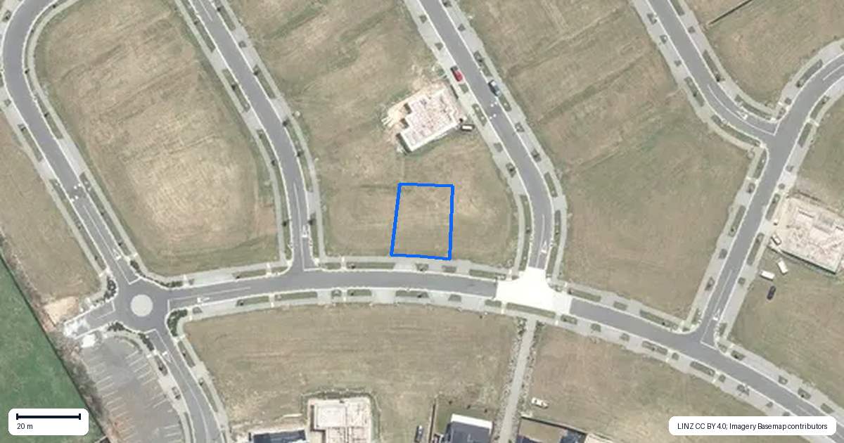 Property context map for 2 Arohanui Road, Karaka, Papakura