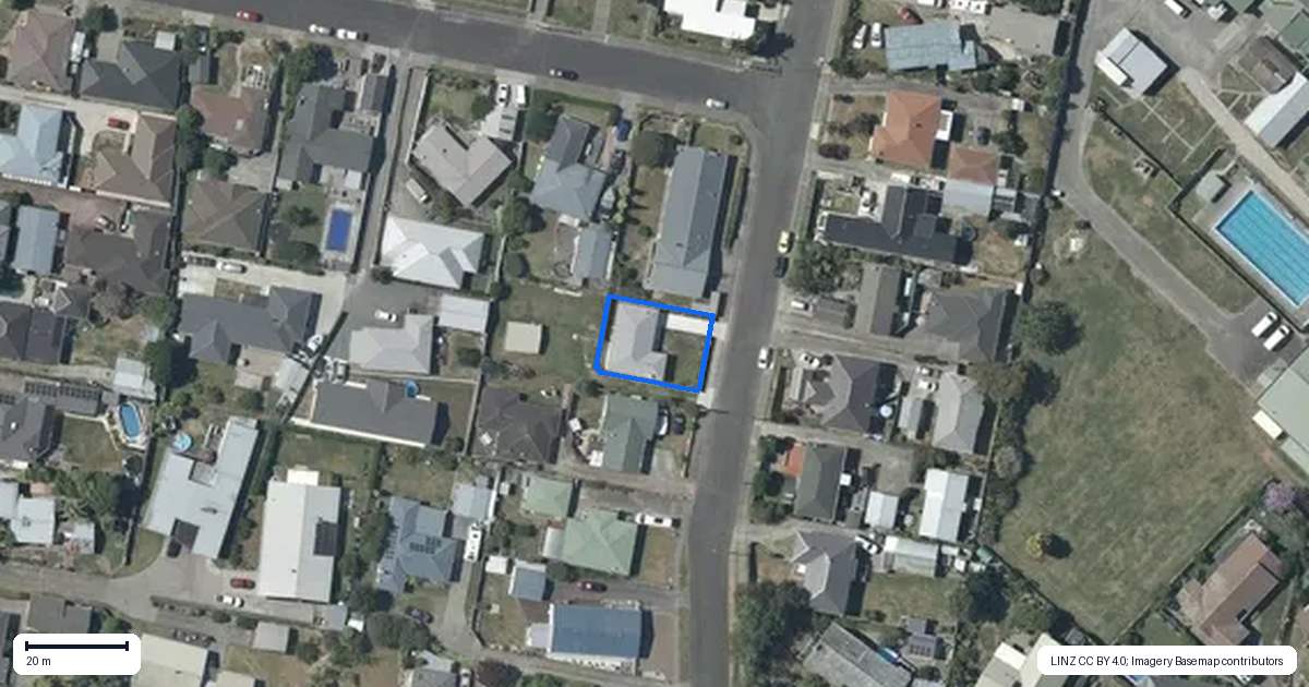 Property context map for 21 Holyrood Street, Taradale, Napier