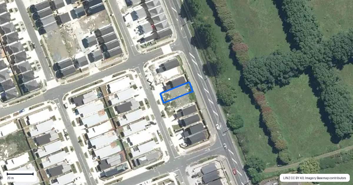 Property context map for 44 Hoia Street, Papakura