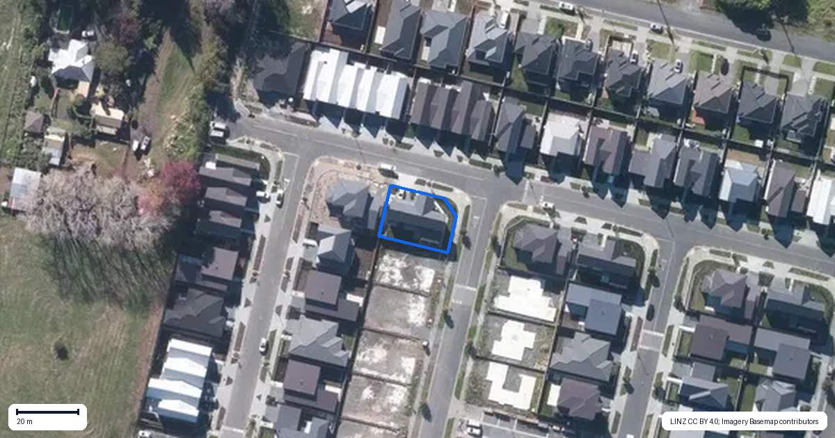 Property context map for 72 Kopuru Road, Whenuapai, Auckland