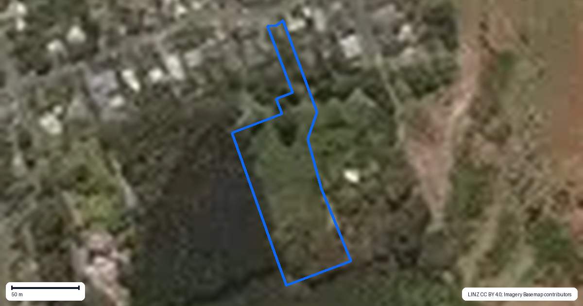 Property context map for 44 Waikana Street, Broad Bay, Dunedin