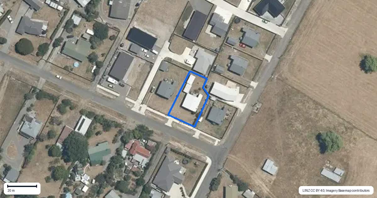 Property context map for 33 Ross Street, Otane