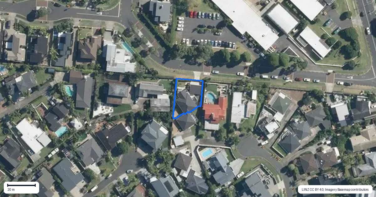 Property context map for 8A Compass Point Way, Half Moon Bay, Auckland