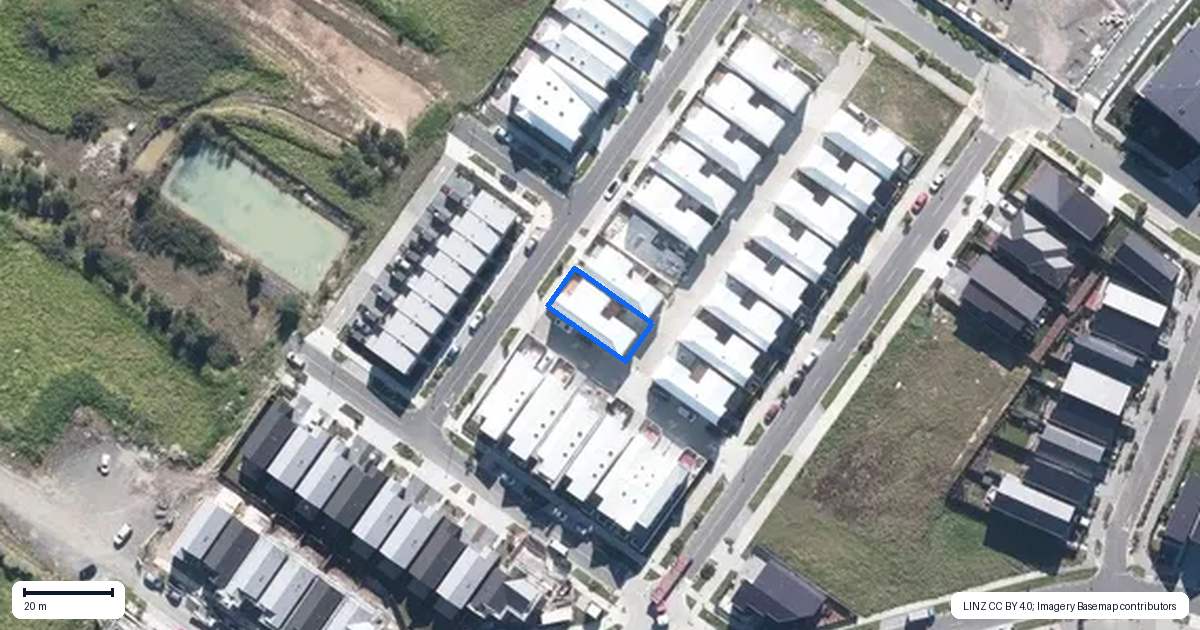 Property context map for 18 Green Bamboo Road, Hobsonville, Auckland