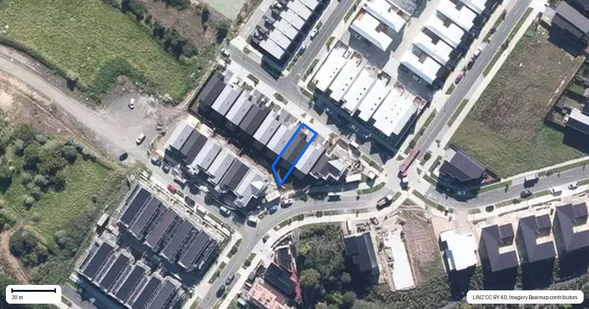 Property context map for 35 Bristol Freighter Road, Hobsonville, Auckland