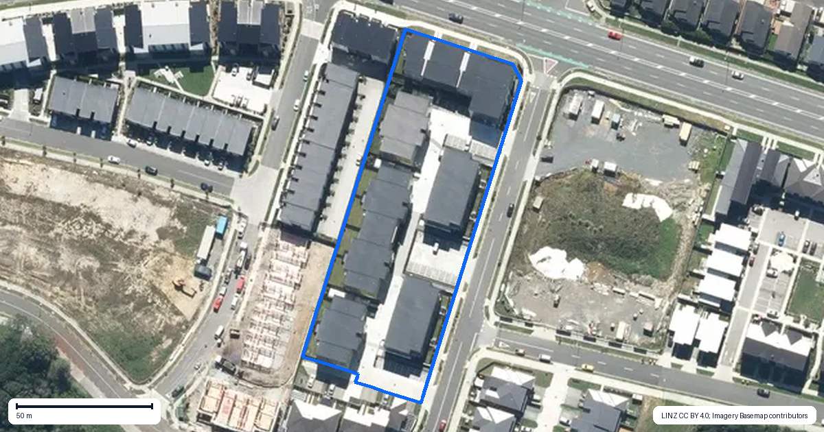 Property context map for 104/5 Dishys Road, Flat Bush, Auckland