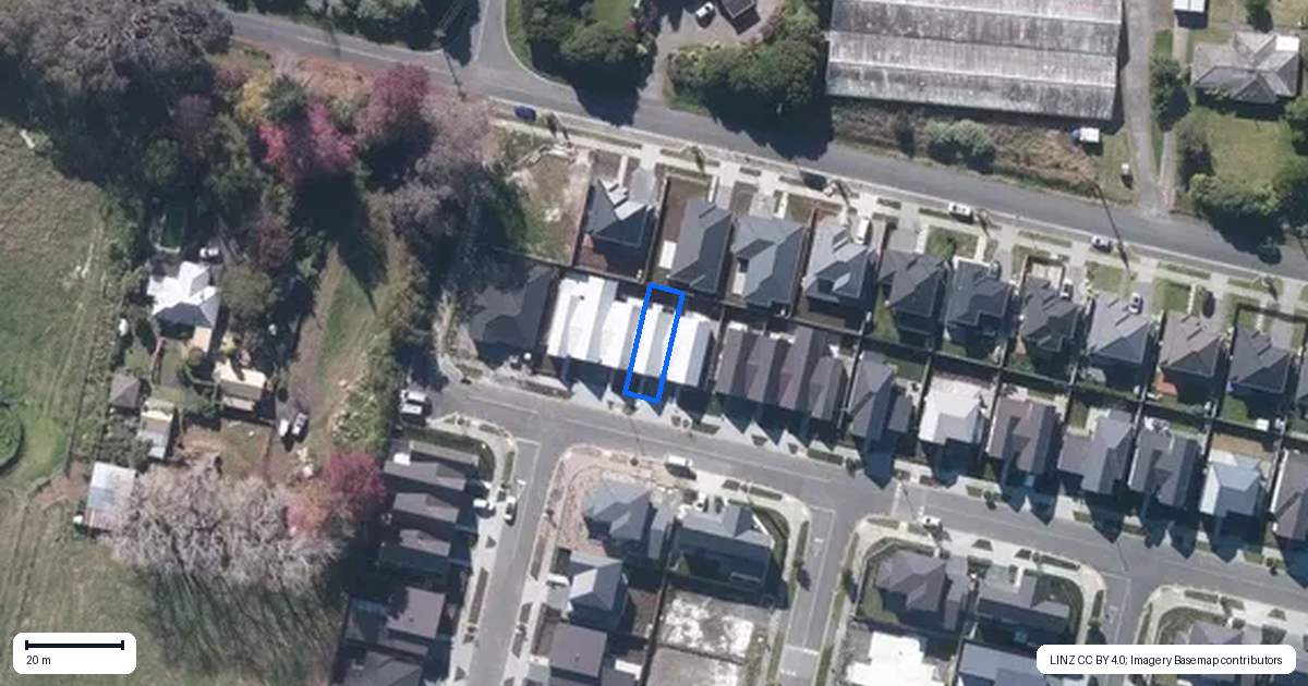 Property context map for 129 Kopuru Road, Whenuapai, Auckland