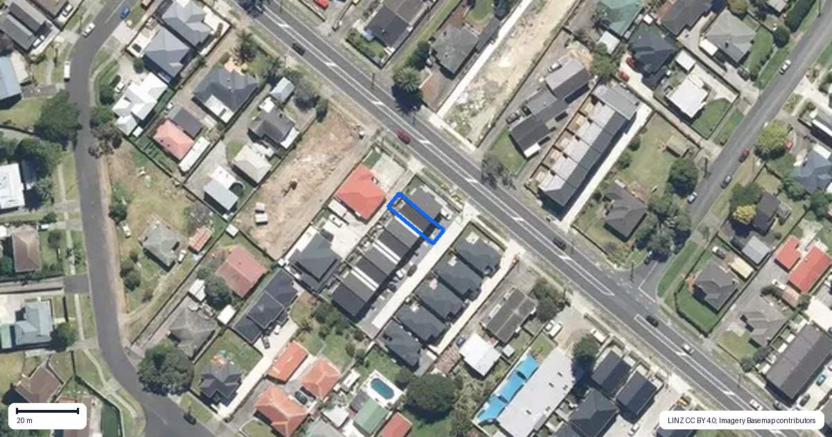 Property context map for 2/74 Station Road, Papatoetoe, Auckland