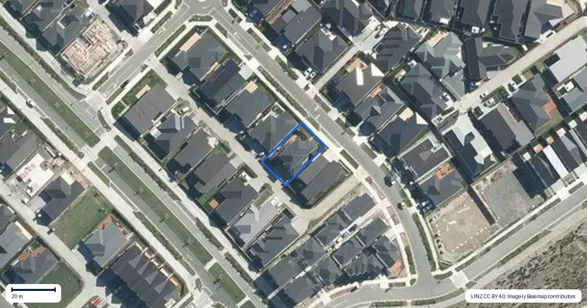Property context map for 13 Spars Road, Wainui