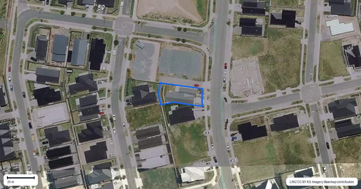 Property context map for 30 Taahunui Rise, Peacocke, Hamilton
