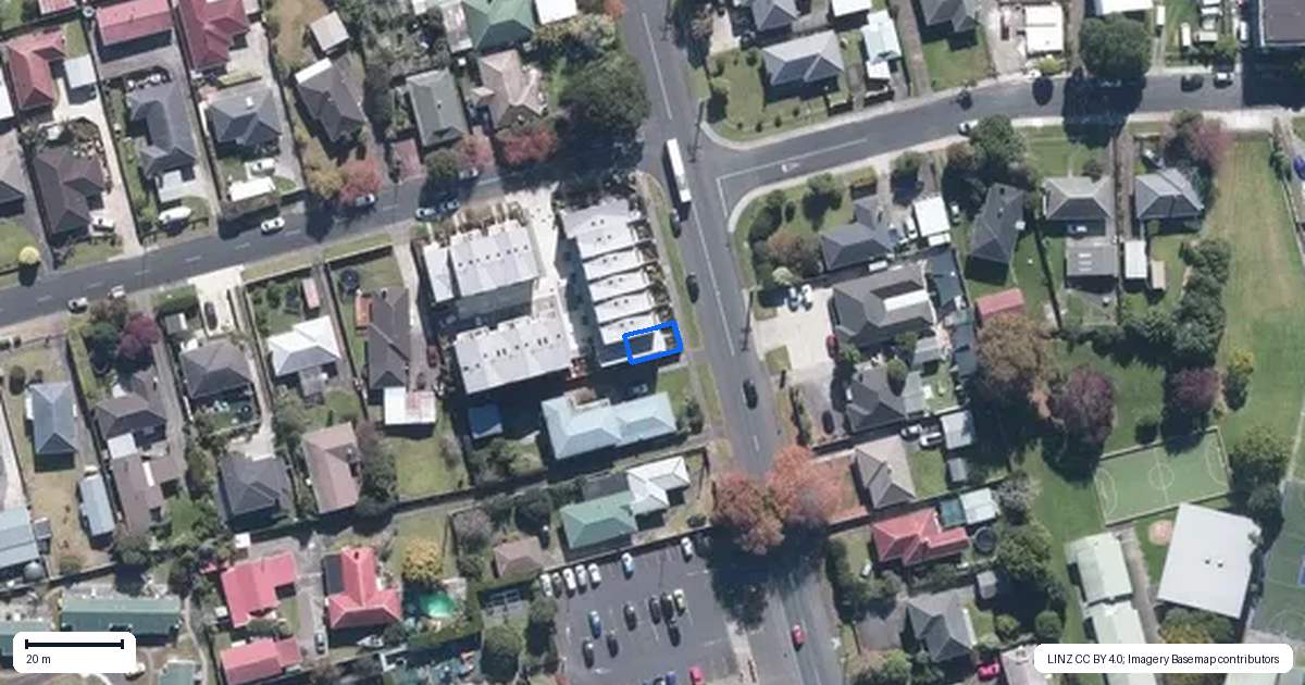 Property context map for 588A Te Atatu Road, Te Atatu Peninsula, Auckland