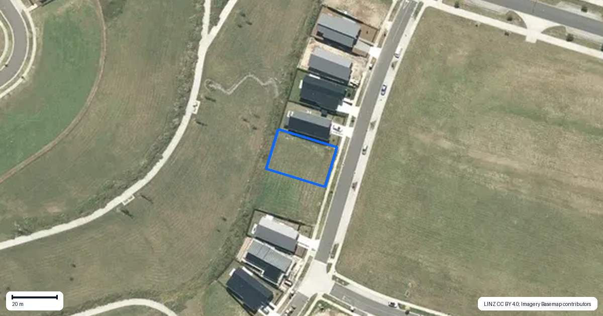 Property context map for 12 Whatahuhu Street, Te Kauwhata