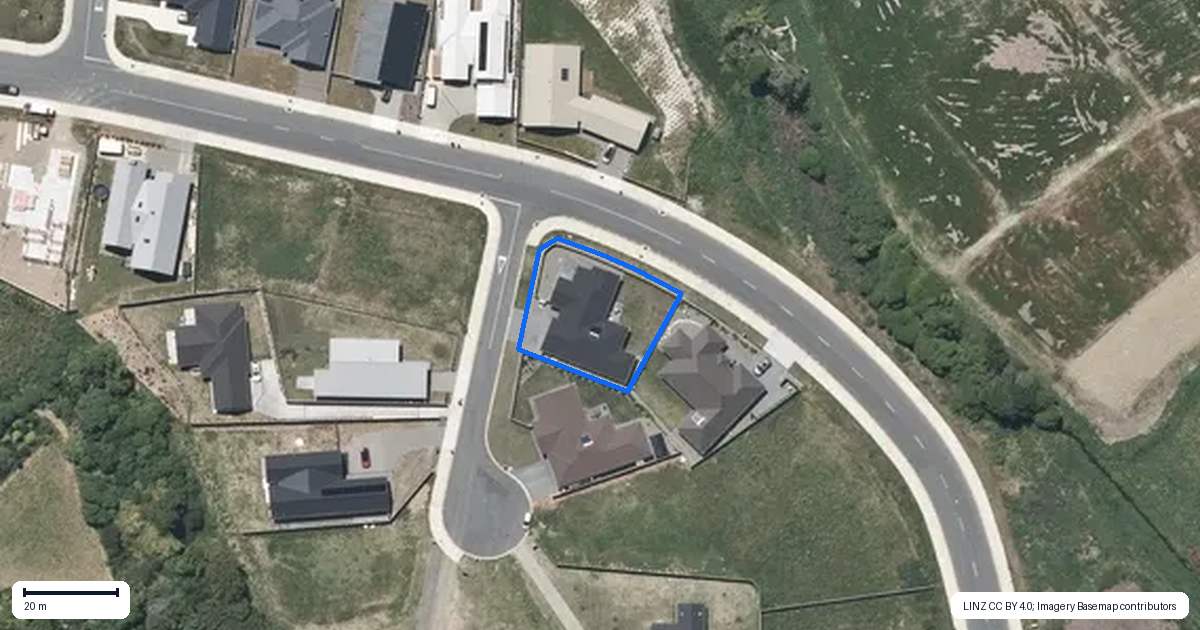 Property context map for 1 Pihoihoi Close, Waikanae