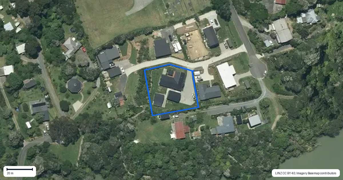 Property context map for 2/19B East Street, Raglan