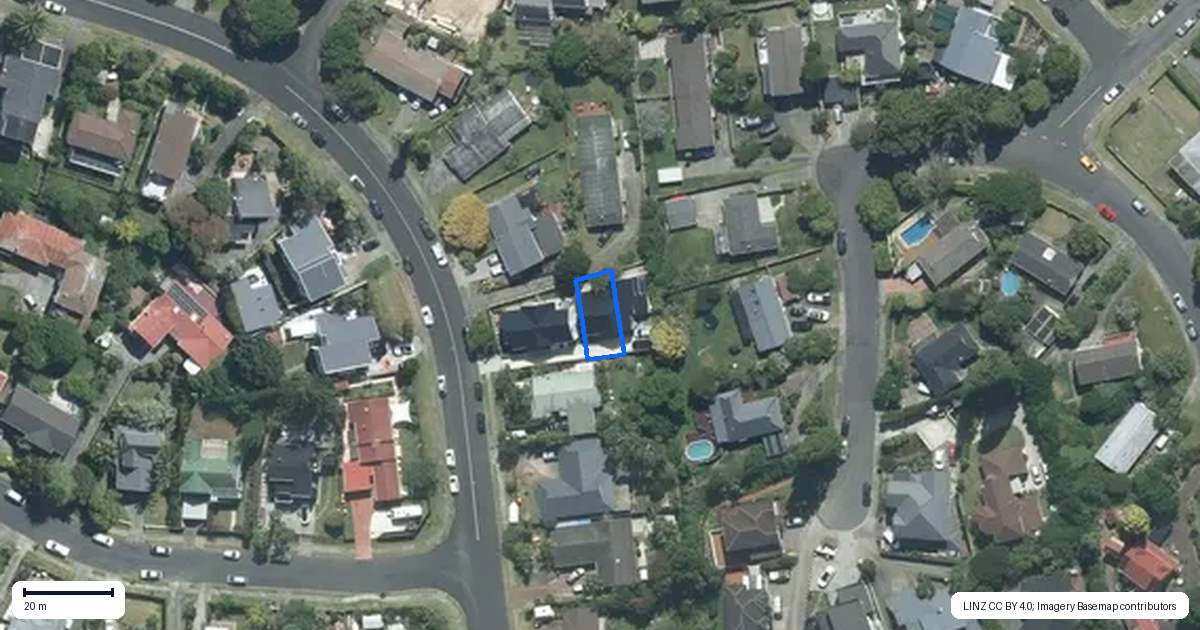 Property context map for 132C Stapleford Crescent, Browns Bay, Auckland