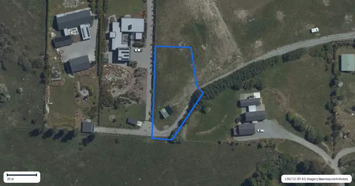 Property context map for 14 Cochrane Close, Wanaka