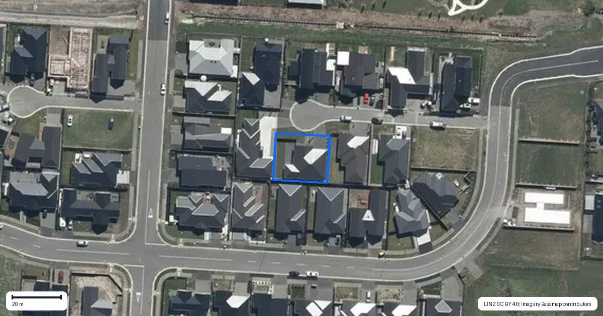 Property context map for 7 Newbury Lane, Casebrook, Christchurch