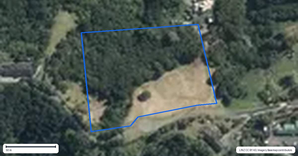 Property context map for 216 Three Oaks Drive, Dairy Flat