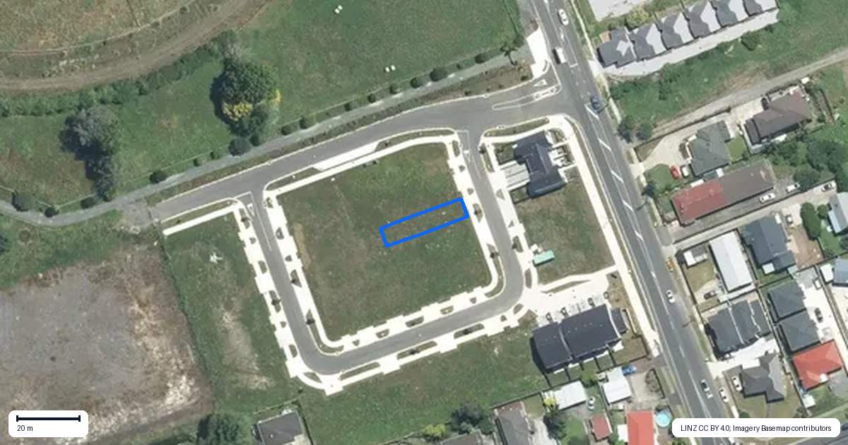 Property context map for 8 Paapaakiri Loop, Takanini, Auckland