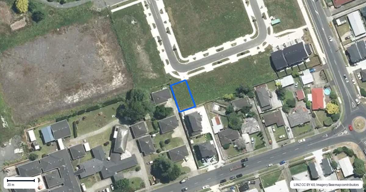 Property context map for 37 Paapaakiri Loop, Takanini, Auckland