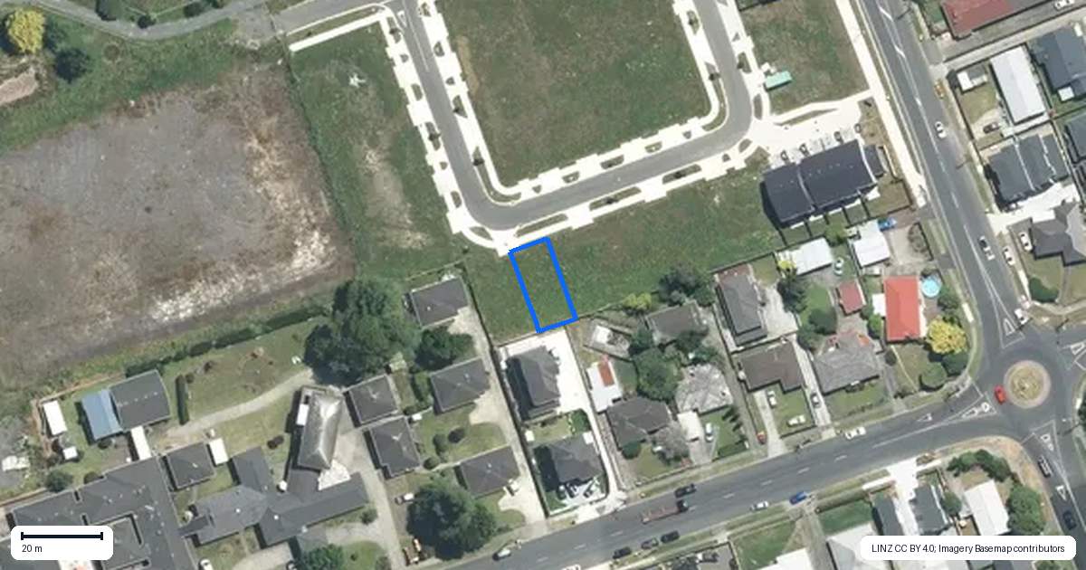 Property context map for 35 Paapaakiri Loop, Takanini, Auckland