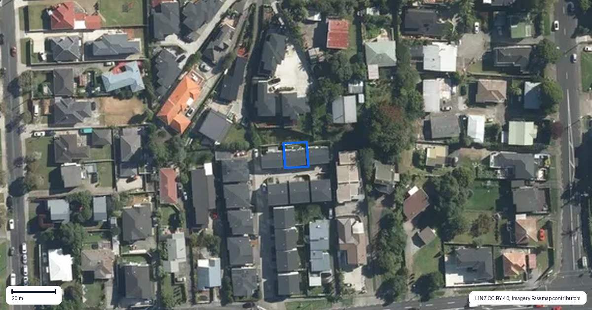 Property context map for 9/50 Tiverton Road, Avondale, Auckland