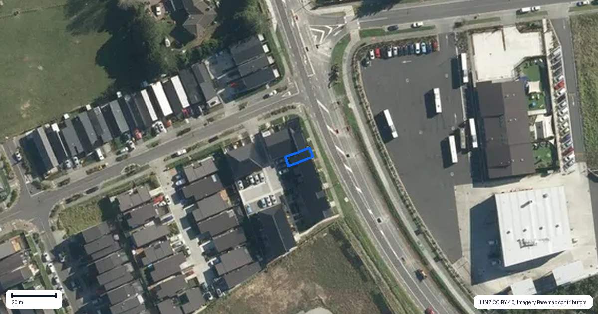 Property context map for 7/86 Fred Taylor Drive, Westgate, Auckland